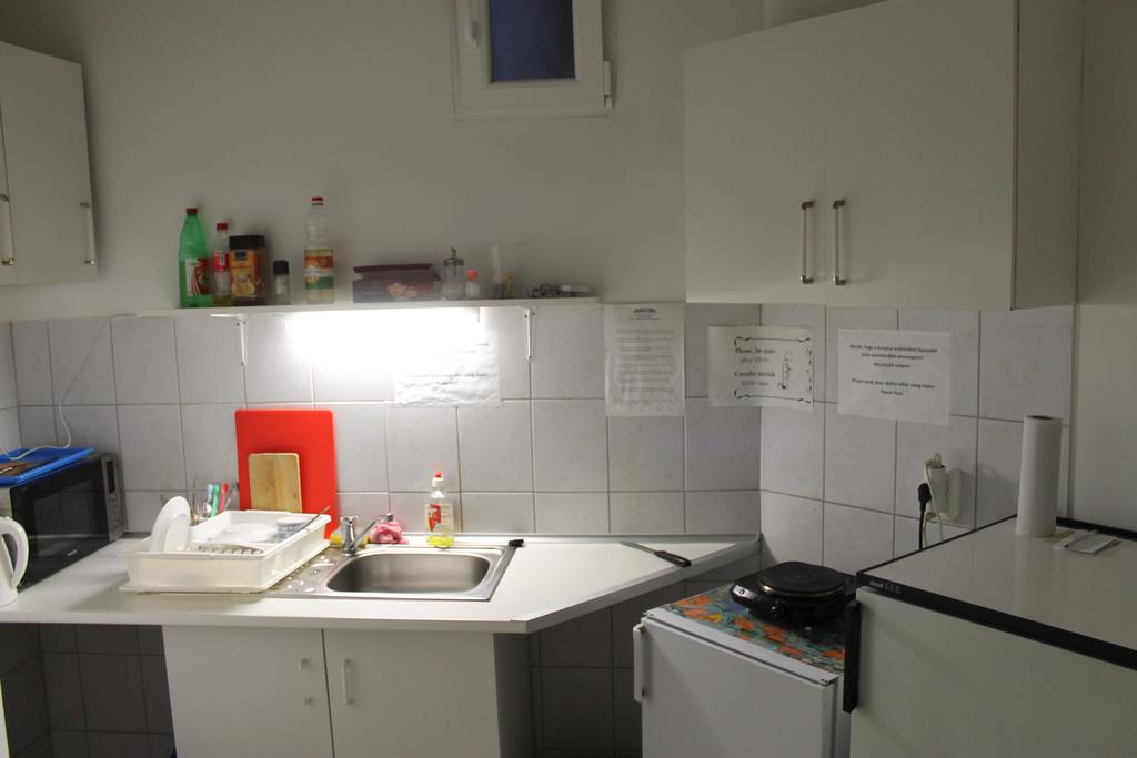 Capital Guesthouse Budapest Luaran gambar