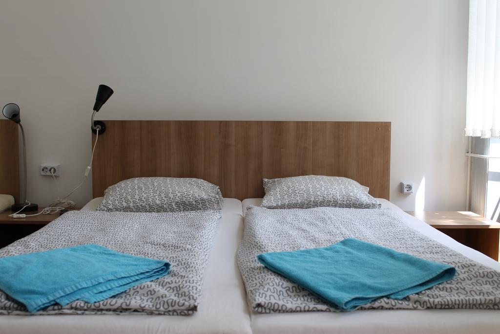 Capital Guesthouse Budapest Luaran gambar