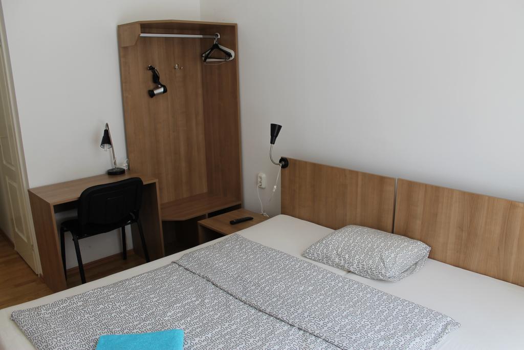 Capital Guesthouse Budapest Luaran gambar