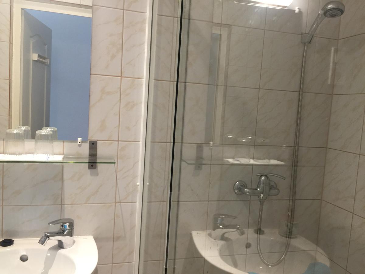 Capital Guesthouse Budapest Luaran gambar